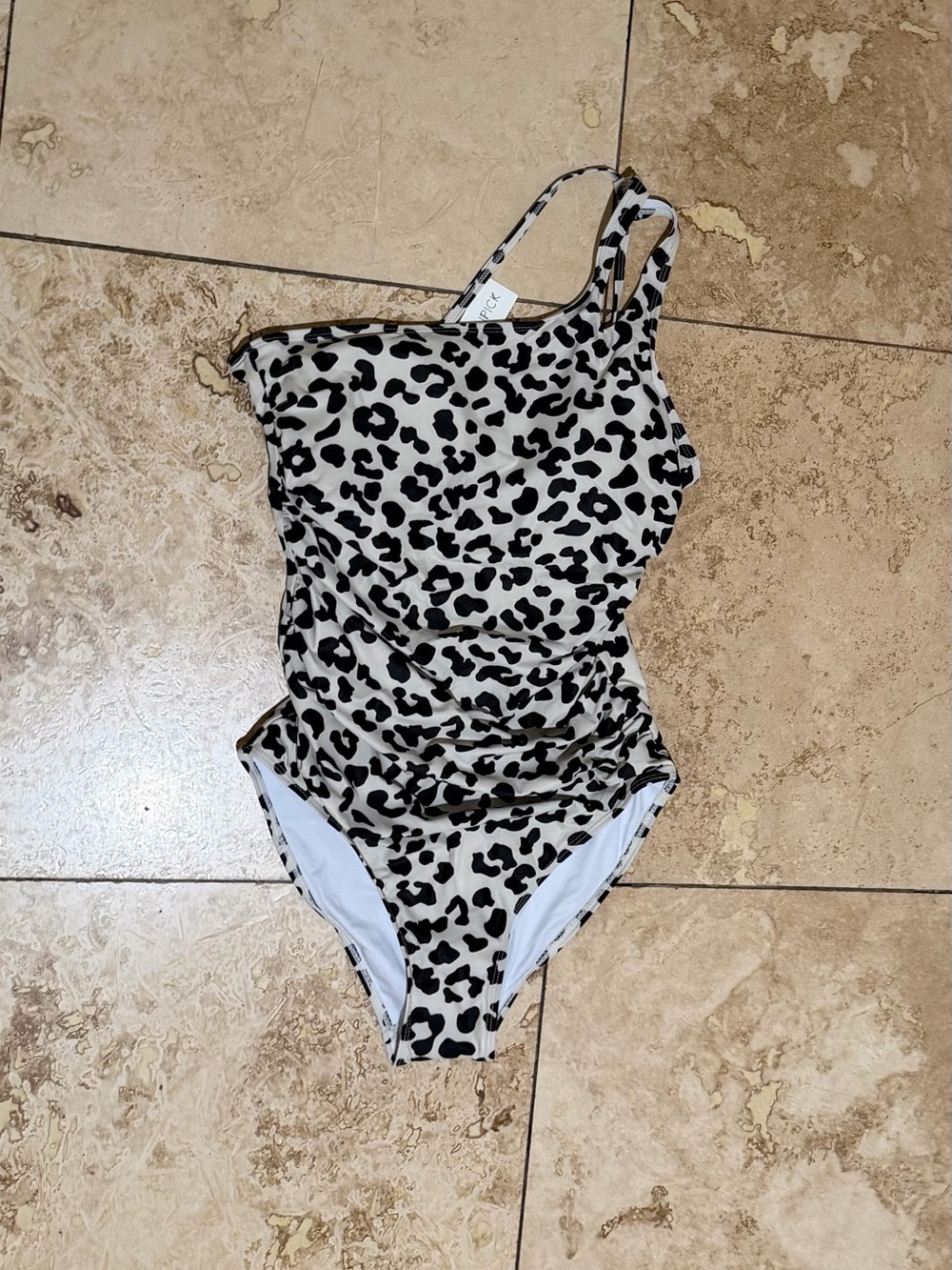 Asymmetric Leopard Print One-Piece Swimsuit - Black & Cream